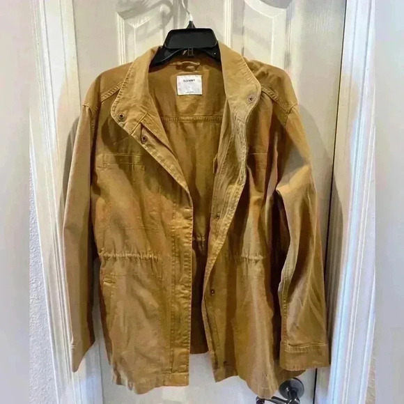 Jackets & Blazers - Old Navy Utility jacket with cinched waist. Color is Falconry. Size Large. NWT